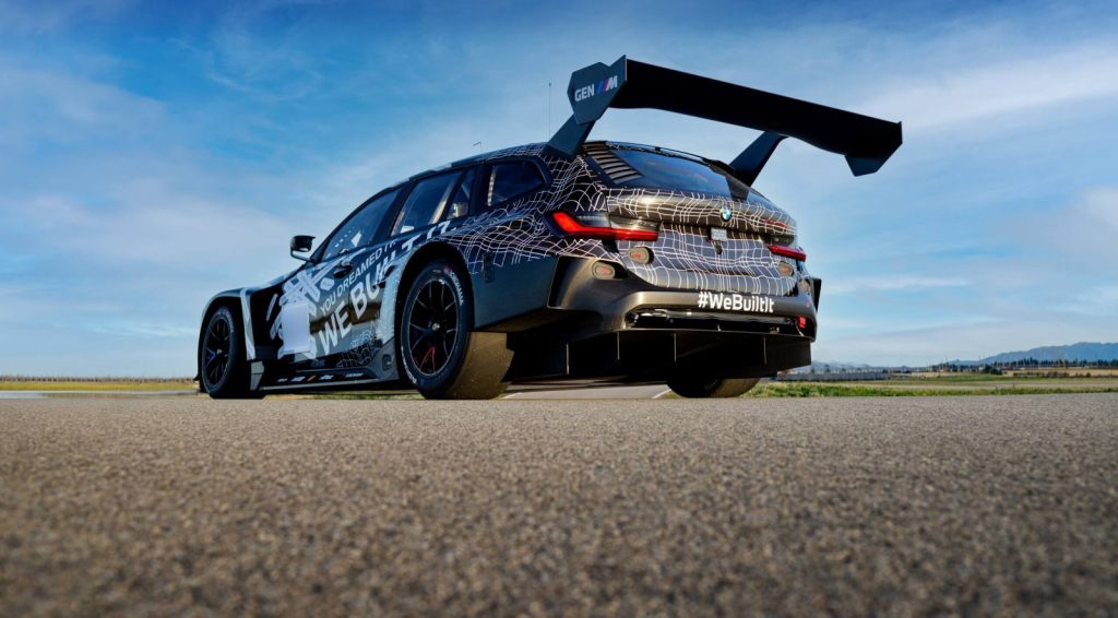 M3 Touring 24Η: ξεκίνησε ως φάρσα, η BMW την έφτιαξε (βίντεο)