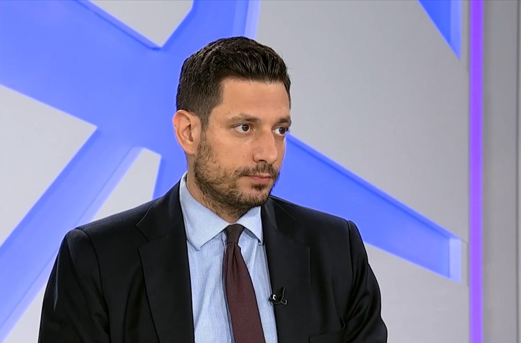 Υπερψηφίστηκε το νομοσχέδιο του Κ.Κυρανάκη για τις μεταφορές – «Πέρασαν» οι διατάξεις για τα ταξί