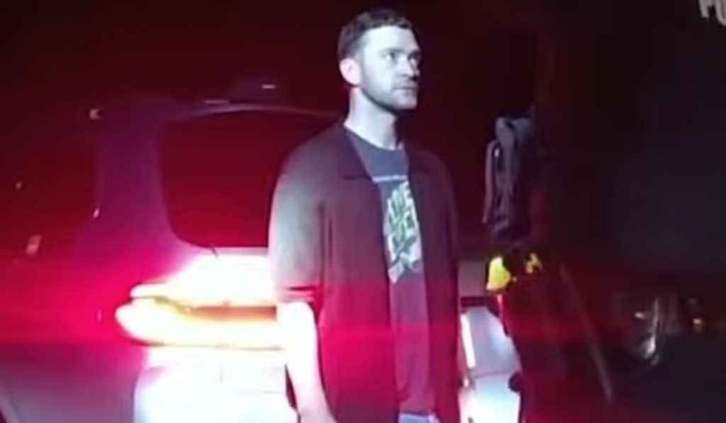 Νέο βίντεο ντοκουμέντο από τη σύλληψη του Τζάστιν Τίμπερλεϊκ για οδήγηση υπό την επήρεια αλκοόλ