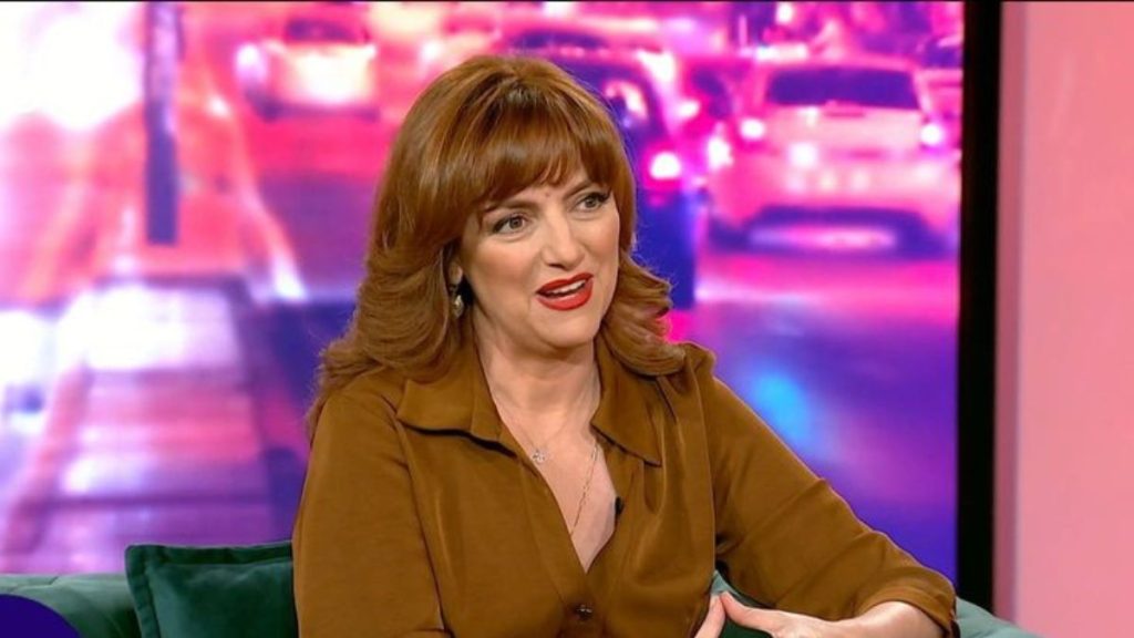 Αλίνα Κοτσοβούλου: Η ηθοποιός αποκάλυψε ότι έκανε ψυχοθεραπεία για 10 χρόνια – «Υπήρχαν πολλά σκοτάδια» (βίντεο)