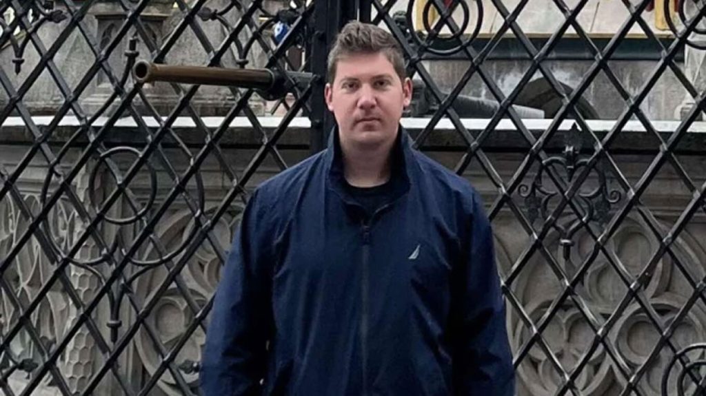 Αλέξης Τσικόπουλος: Συμπληρώθηκαν 4 μήνες από την εξαφάνιση του γιατρού – Ατέλειωτη η αγωνία της οικογένειάς του