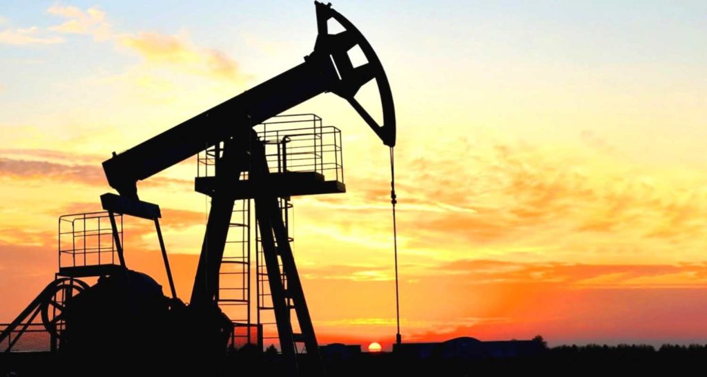 Συγκρατημένη αισιοδοξία στις ΗΠΑ για το αργό πετρέλαιο: Ο παράγοντας που το επηρεάζει και η νέα του τιμή