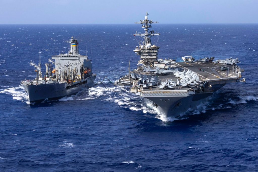 «Τραβά το σχοινί» ο Ν.Τραμπ: Έτσι θέλει να θέσει σε ισχύ το σχέδιο του ναυτικού αποκλεισμού στα Στενά του Ορμούζ