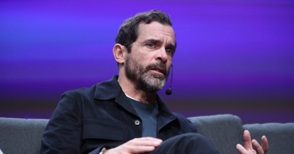 Άθεος δηλώνει ο Κ.Μαρκουλάκης: «Δεν πιστεύω ότι μας ακούει μια ανώτερη δύναμη» (βίντεο)