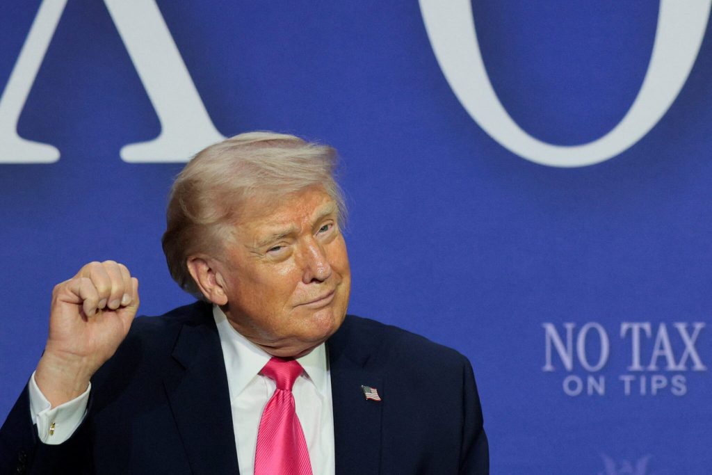 Δηλώσεις-απειλή από Ν.Τραμπ σε Ιράν: «Ή συμφωνία ή θα καταστρέψουμε κάθε εργοστάσιο και γέφυρα»