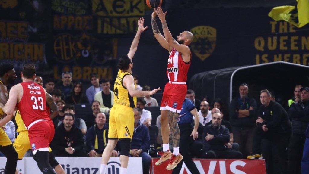 ΑΕΚ-Ολυμπιακός 84-94: Ακόμα ένα ρεκόρ για τους Πειραιώτες μετά την εκτός έδρας νίκη επί της Ένωσης (βίντεο)