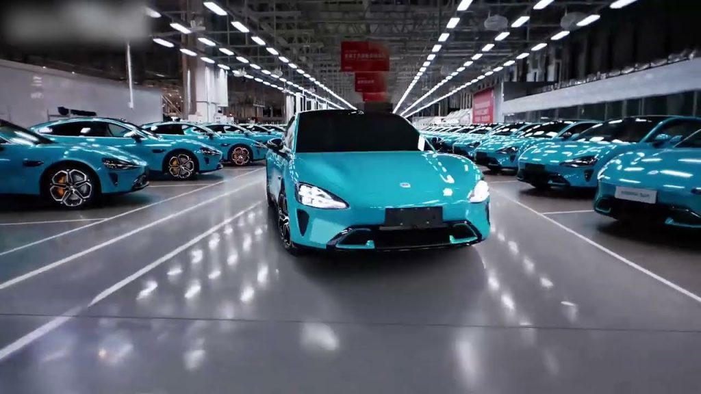Η Xiaomi «κλέβει» μηχανικούς από την BMW και την Porsche!