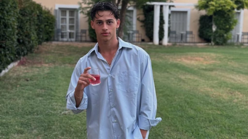 Survivor: Στη δημοσιότητα φωτογραφία του Σ.Φλώρου λίγο μετά τον τραυματισμό του στον Άγιο Δομίνικο