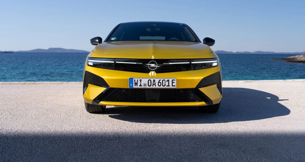 Νέο Opel Astra: Ξεκίνησαν οι παραγγελίες στην Ελλάδα με τιμή από €24.900