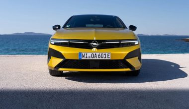 Νέο Opel Astra: Ξεκίνησαν οι παραγγελίες στην Ελλάδα με τιμή από €24.900