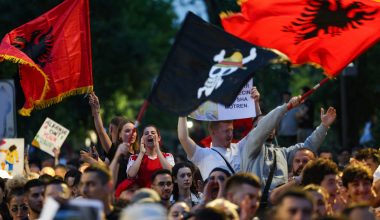 Αλβανικός ξεσηκωμός και στην Ελλάδα για το ξεπούλημα από τον Ε.Ράμα του εδάφους τους