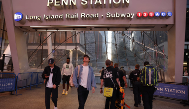 Επίθεση με μαχαίρι στο «Penn Station» της Νέας Υόρκης: Τουλάχιστον πέντε τραυματίες (βίντεο)