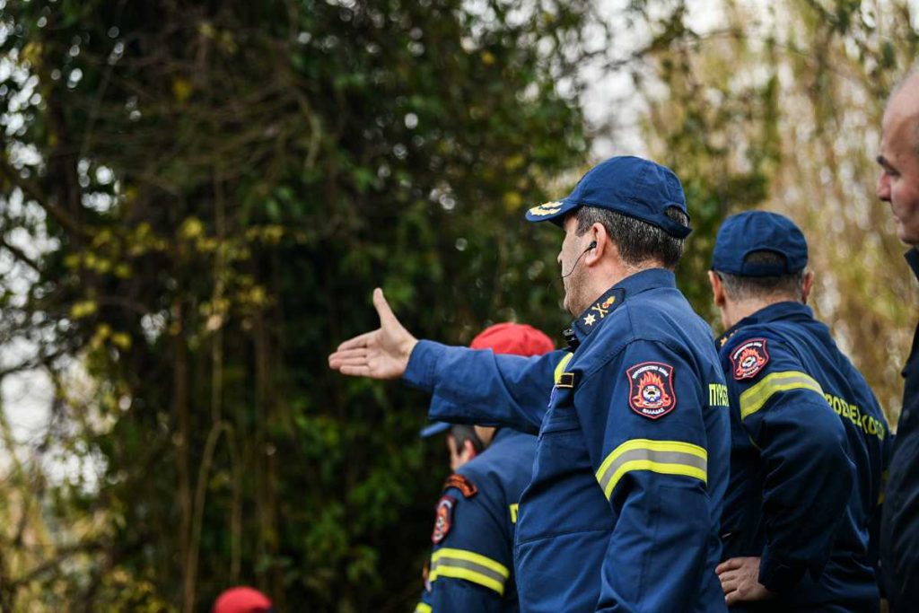 Τεράστια επιχείρηση διάσωσης για 12χρονη που παρασύρθηκε από τα ορμητικά νερά του Λούρου ποταμού