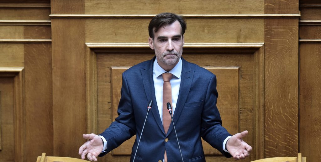 Μ.Χουρδάκης: Ανακοίνωσε την αποχώρησή του από το κόμμα του Σ.Κασσελάκη